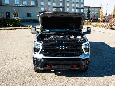 2025 Chevrolet Silverado 3500HD LTZ Trail Boss 6.6L Duramax - Photo 10