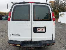 2013 Chevrolet Express - Photo 6