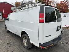 2013 Chevrolet Express - Photo 7