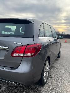 2015 Mercedes-Benz B-Class 4dr HB 250 Sports Tourer 4MATIC-BLUET - Photo 11