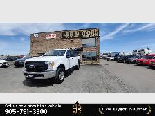 2017 Ford F-350 XL | No Accidents Reported | 8 Foot Box | Lift g