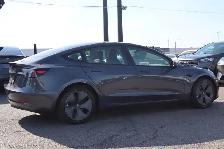 2023 Tesla Model 3 - Photo 7