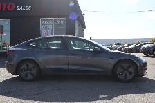 2023 Tesla Model 3 - Photo 8