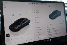 2023 Tesla Model 3 - Photo 17