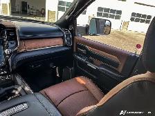 2022 Ram 3500 Limited Longhorn 4x4 Crew Cab 6'4 Box - Photo 25