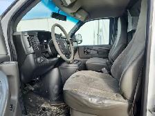 2014 Chevrolet Express - Photo 13