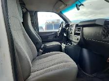 2014 Chevrolet Express - Photo 18
