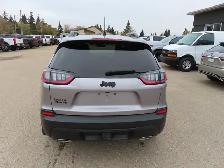 2022 Jeep Cherokee Altitude 3.2L Pentastar Vvt V6 W/Ess - Photo 11