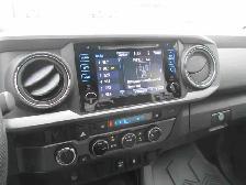2016 Toyota Tacoma TRD - Photo 11