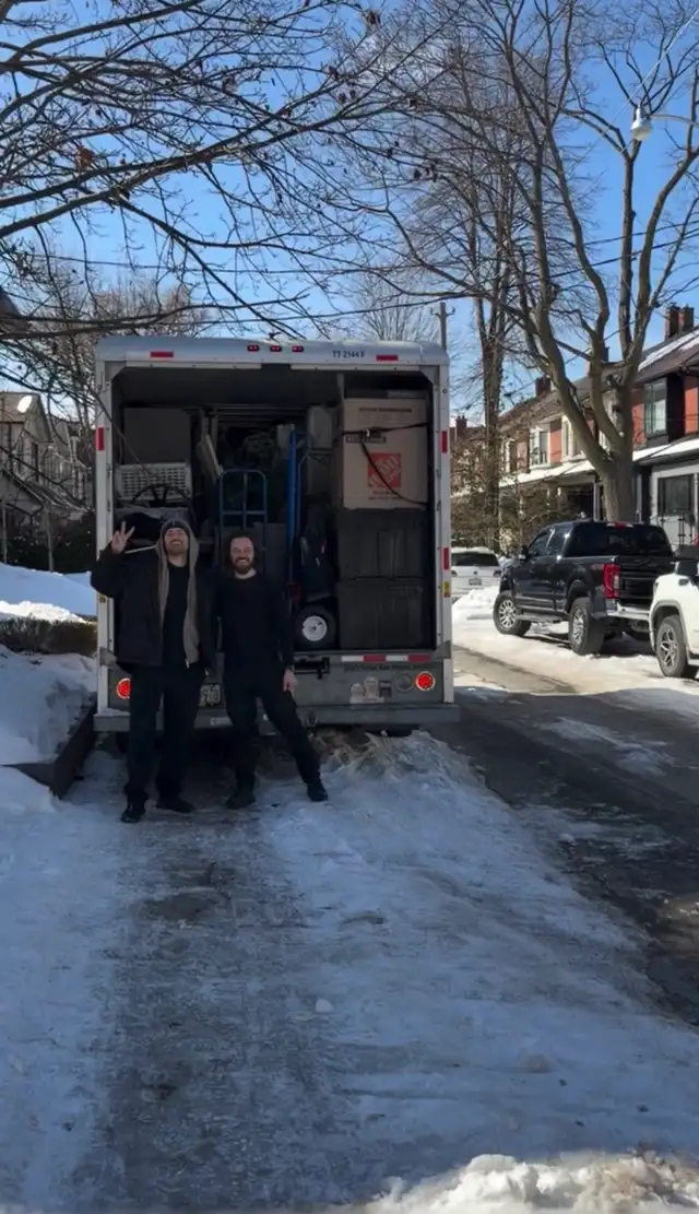 2 Movers – Loading & Unloading Help | Winnipeg