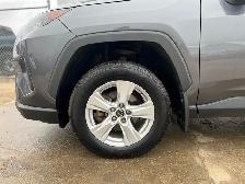 2019 Toyota RAV4 AWD LE | Remote Start | Reverse Camera - Photo 10