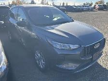 2025 Ford Escape - Photo 2