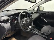 2022 Toyota Corolla Cross LE AWD - Photo 12