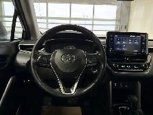 2022 Toyota Corolla Cross LE AWD - Photo 18