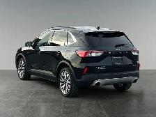 2022 Ford Escape Titanium - Photo 4