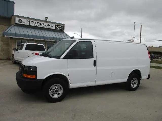 2020 GMC Savana Cargo Van RWD 2500 135'