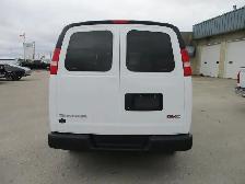 2020 GMC Savana Cargo Van RWD 2500 135' - Photo 6