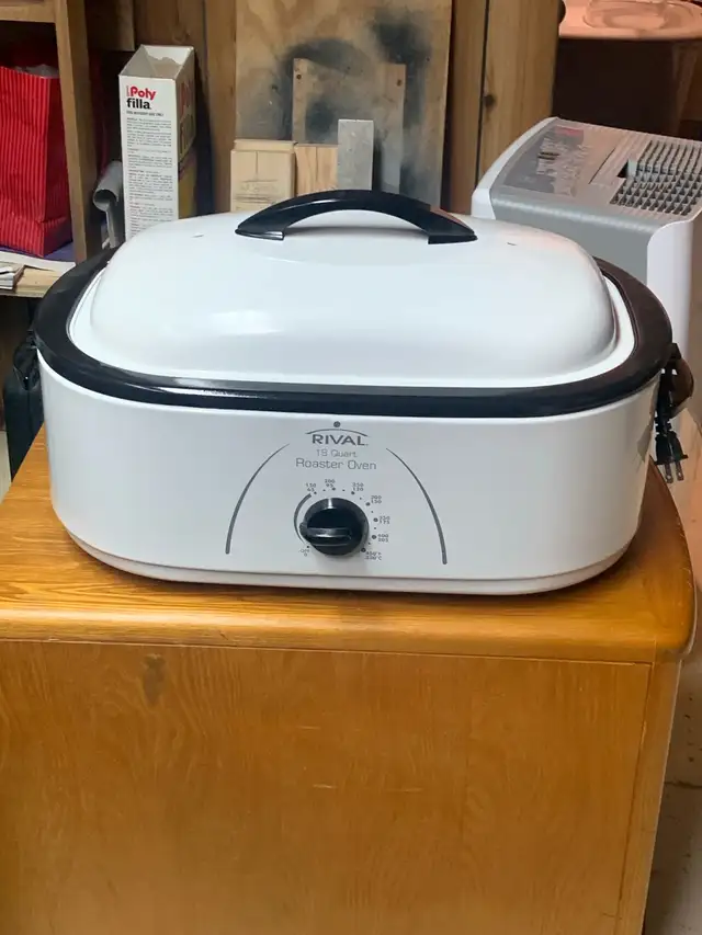 Rival 18 Quart Roaster Oven