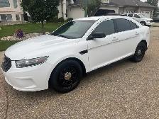 2015 Ford Taurus Police Interceptor SHO, low Kms 140050.