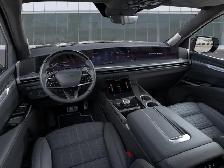 2027 Cadillac Escalade V-Series - Photo 5
