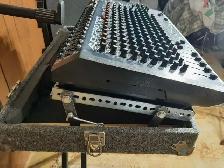 Professional PA system - Photo 3