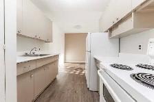 1 bedroom apartment-Sublet water and hydro included - Photo 2