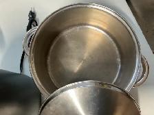 Keurig and stock pots - Photo 3