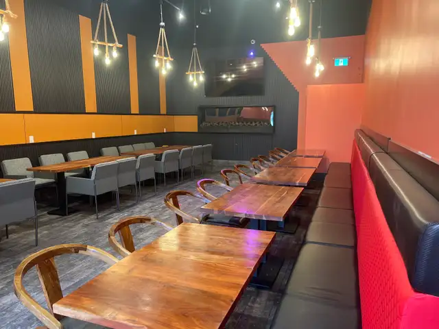 Experenced Server for Indian restaurant