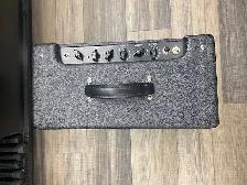 Fender Blues Junior III  Guitar Amplifier - Photo 3