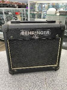 Behringer AC108 Vintager 15 Watt Vacuum Tube Amplifier