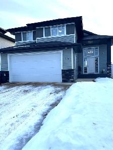 3 Bed 2 Bath Unit in Blackfalds, AB - Photo 11