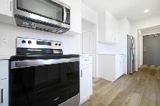 Beautifully Renovated 1 Bedroom Apartment! Available November! - Photo 6