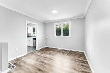 Beautiful Upper Level of Bungalow Available Immediately - Photo 4