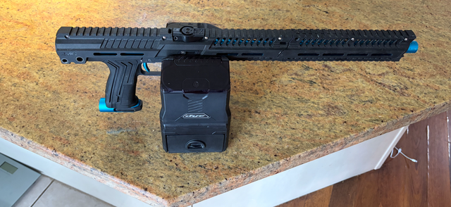 EMF100 with DYEDAM box magazine 1200$