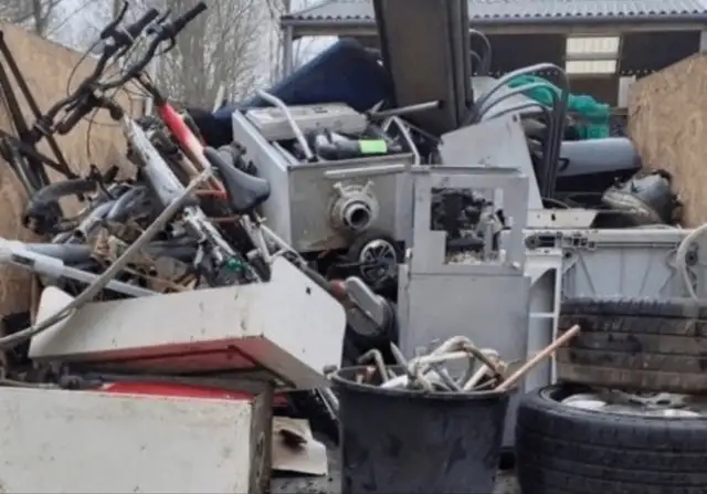 free scrap metal pick up  1 (437) 992-0378