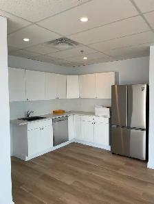 2,500 sq. ft. Glass Suite - 2120 Sherbrooke est - bureau à louer - Photo 11