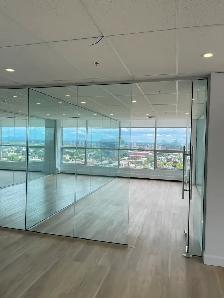 2,500 sq. ft. Glass Suite - 2120 Sherbrooke est - bureau à louer - Photo 17