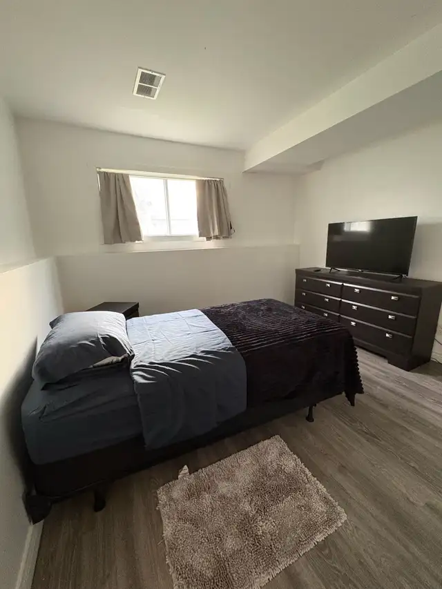 1 room for rent