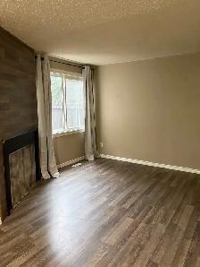 2 Bedroom Rundle Apartment For Sale - Photo 3