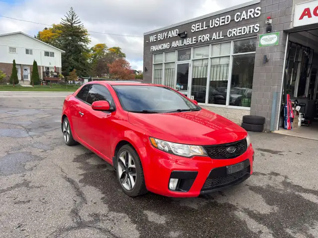 2011 Kia Forte Koup 2dr • Leather Sunroof Bluetooth CLEAN CARFAX