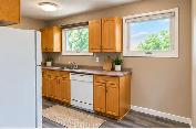 3 Bedroom Home in Charleswood - Photo 3