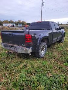!!!!  2011 GMC 1500 4 DOOR PICKUP  !!!   PARTING OUT  !! - Photo 4