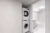 Renovated 2 Bedroom apartment in trendy Junction-Wallace Emerson - Photo 4