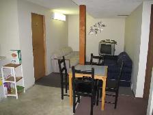 Furnished bedroom for a single $695/mo. Avail. Oct. 21st. - Photo 5