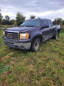 !!!!!   2011 GMC 1500 4 DOOR PICKUP !! PARTING OUT  !!! - Photo 2