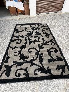 Free delivery used Black and Grey Floral Area Rug - Photo 3
