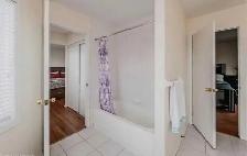 house for rent in Cambridge - Photo 4
