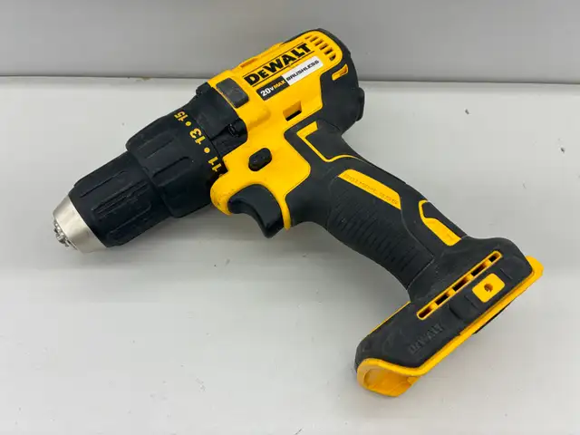 Dewalt DCD777 20V Brushless Drill