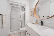 STUNNING 2 Bed 2 Bath Apartment! Move In Ready! - Photo 9
