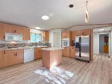 Beautiful Affordable Mobile  Home - Photo 3